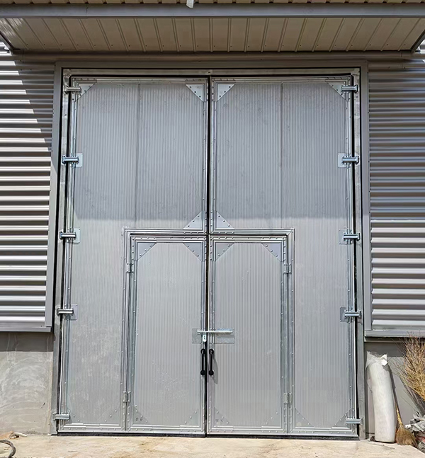 双河工业平开门