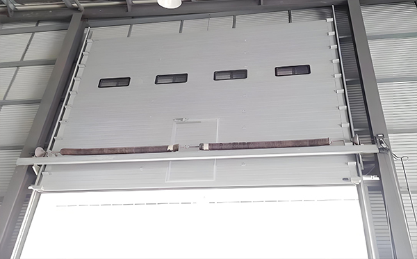 双河工业滑升门