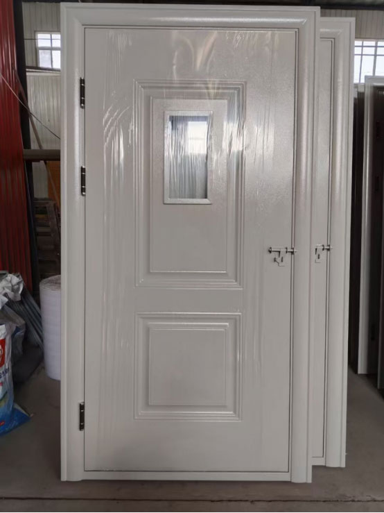 双河学校教室门